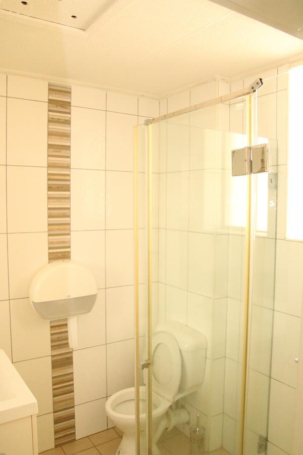 דארווין Crocodilly Inn מראה חיצוני תמונה